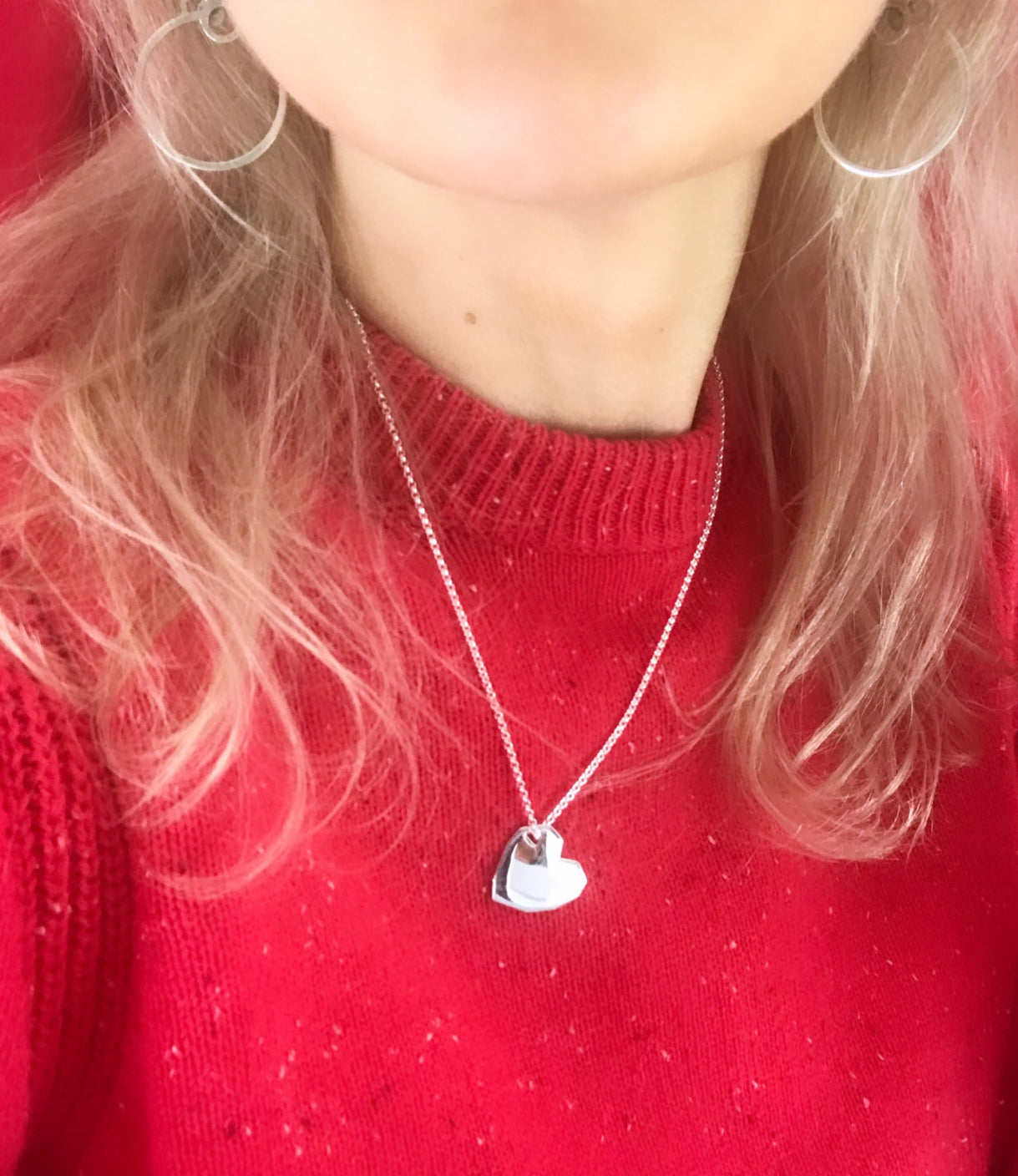 Popular Love necklace with a heart pendant from Facet collection. Material: 925 silver. Size: 45cm.