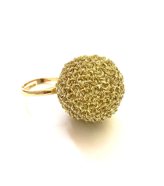 Unique gold-plated wire ring from Venice collection by the British jewellery brand David&Martin. One of a kind, this ring is designed in Sweden and handmade in Italy.  