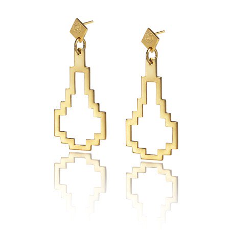 Extra light earrings from Drop collection. This design represents the contour of a drop.   Material: 18 karat gold-plated silver.  Size: the length is 45mm.